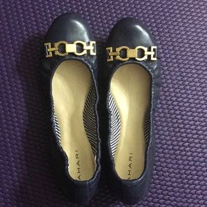 Tahari Vera Flats